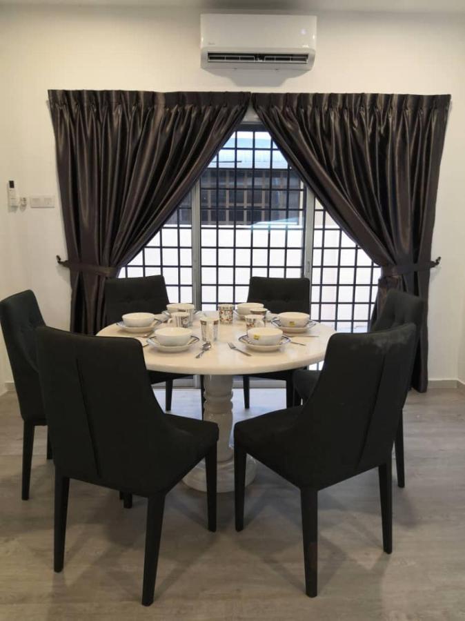 Ipoh Family Villa-Spacious Stay For 21 Or 42Pax Eksteriør billede